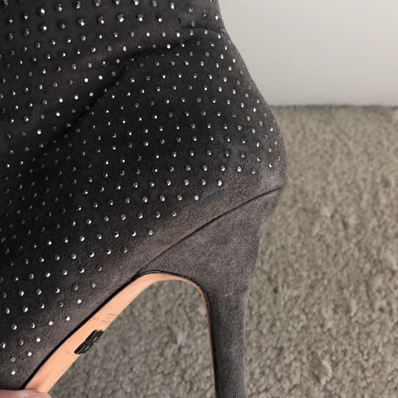 Studded suede ankle boots - Picture 9 of 12